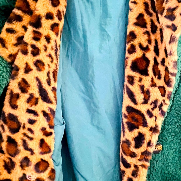 SHEIN Green Teddy Jacket with Leopard Print Lining - Picture 2 of 7